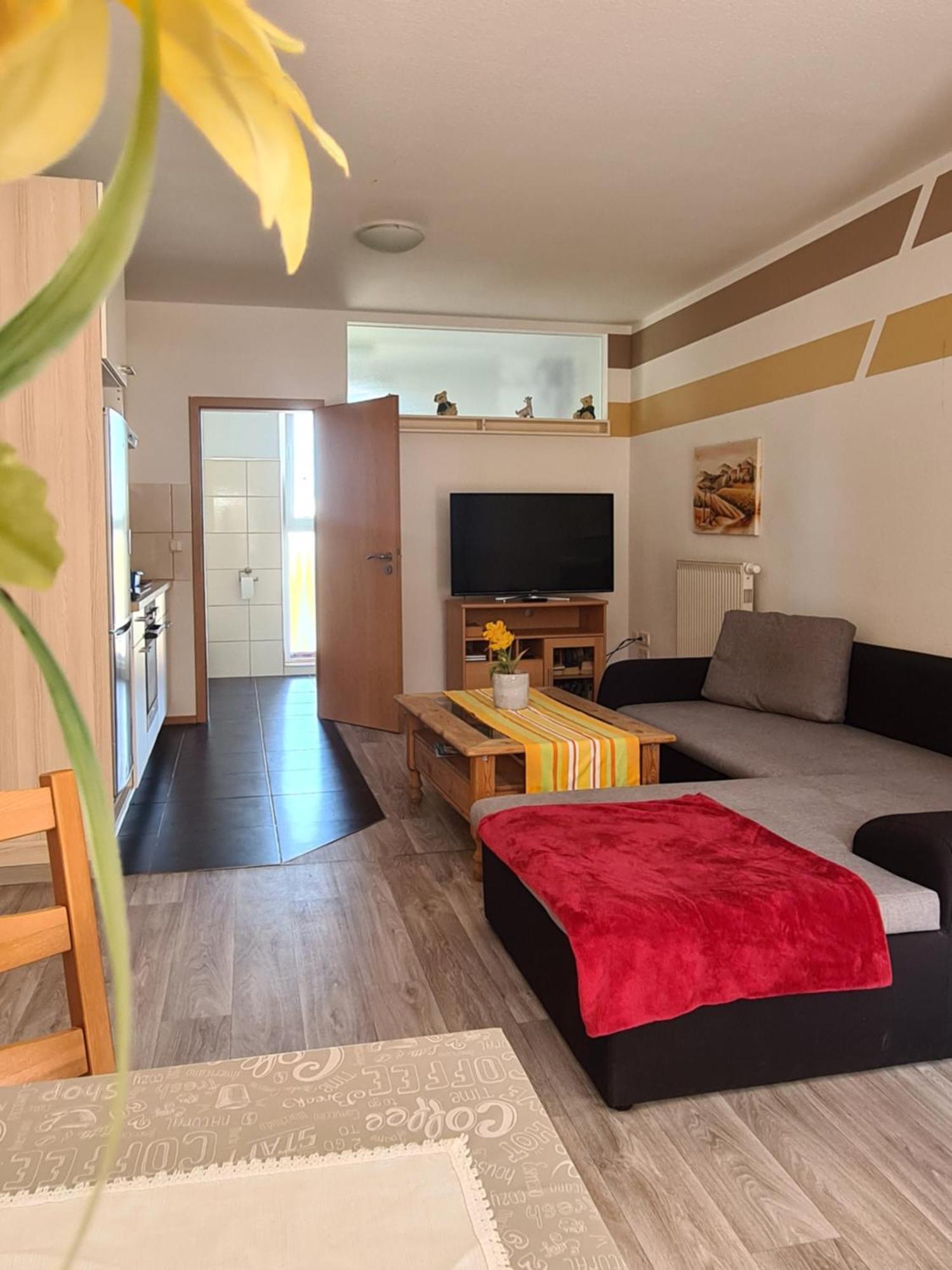 Ferienwohnung Weisskopf Alkersleben Luaran gambar
